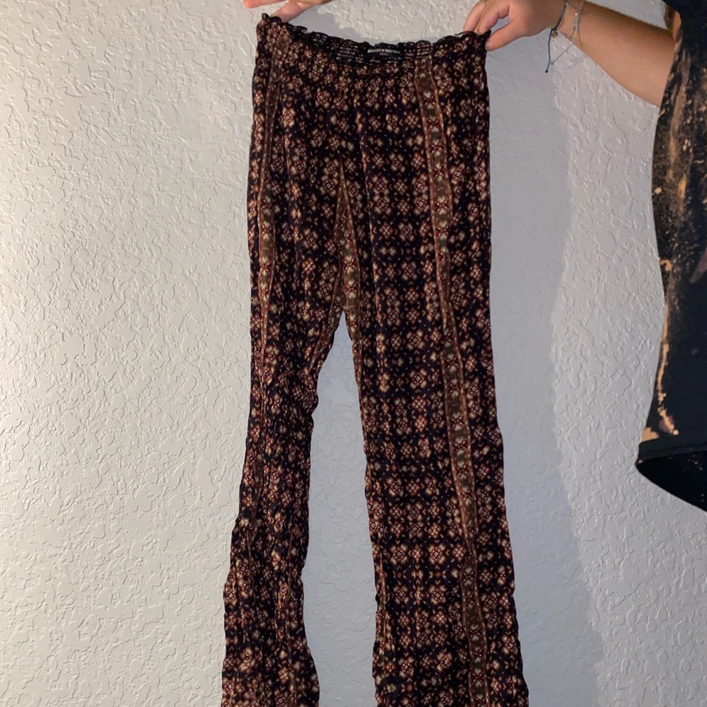 Brandy Melville Flare pants
